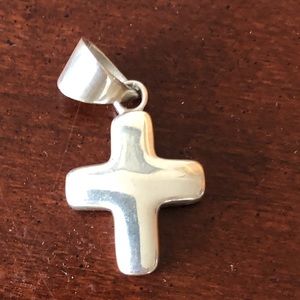 Silpada silver cross pendant